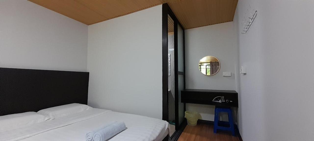 Wind Valley Farmstay Kampong Kundassan Esterno foto