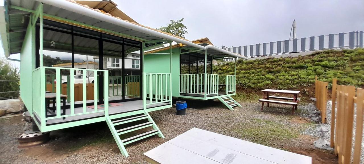 Wind Valley Farmstay Kampong Kundassan Esterno foto