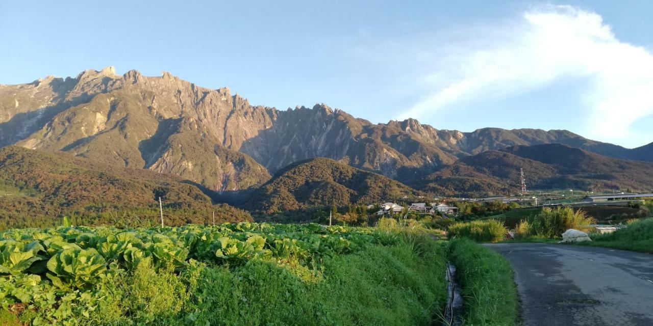 Wind Valley Farmstay Kampong Kundassan Esterno foto